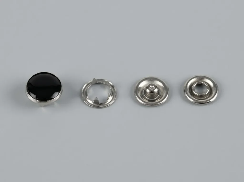 Pearl Snap Fasteners